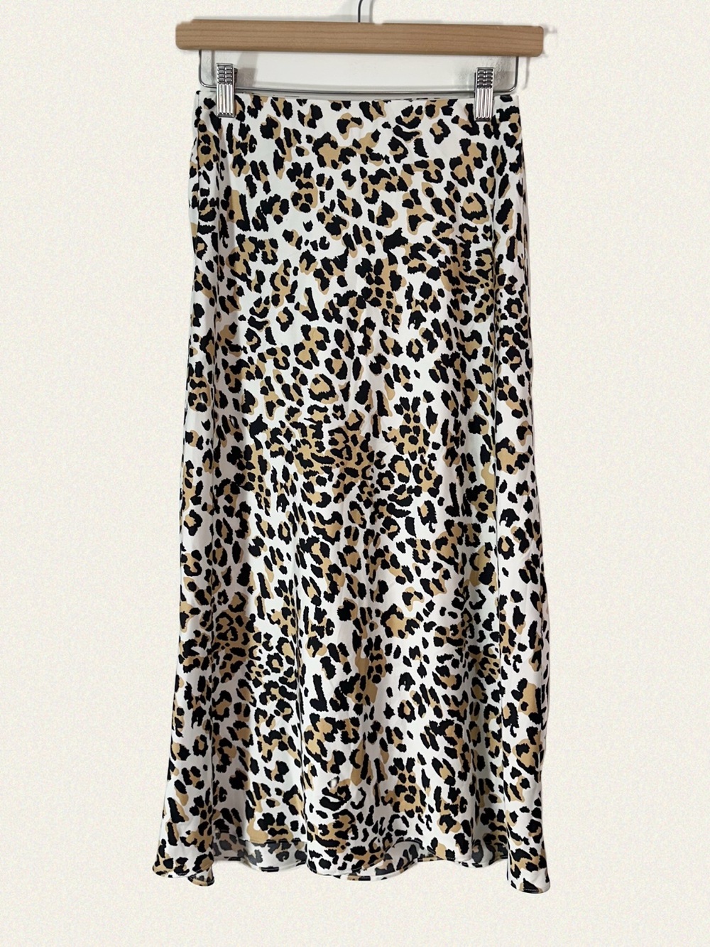 Babaton Leopard Print Satin Midi Skirt - Picture 8 of 10